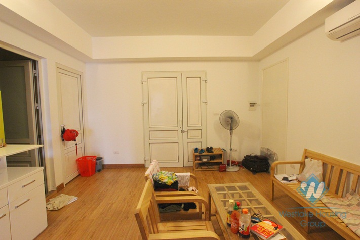 01 bedroom apartment for rent in Lang Ha Street, Dong Da District, Hanoi